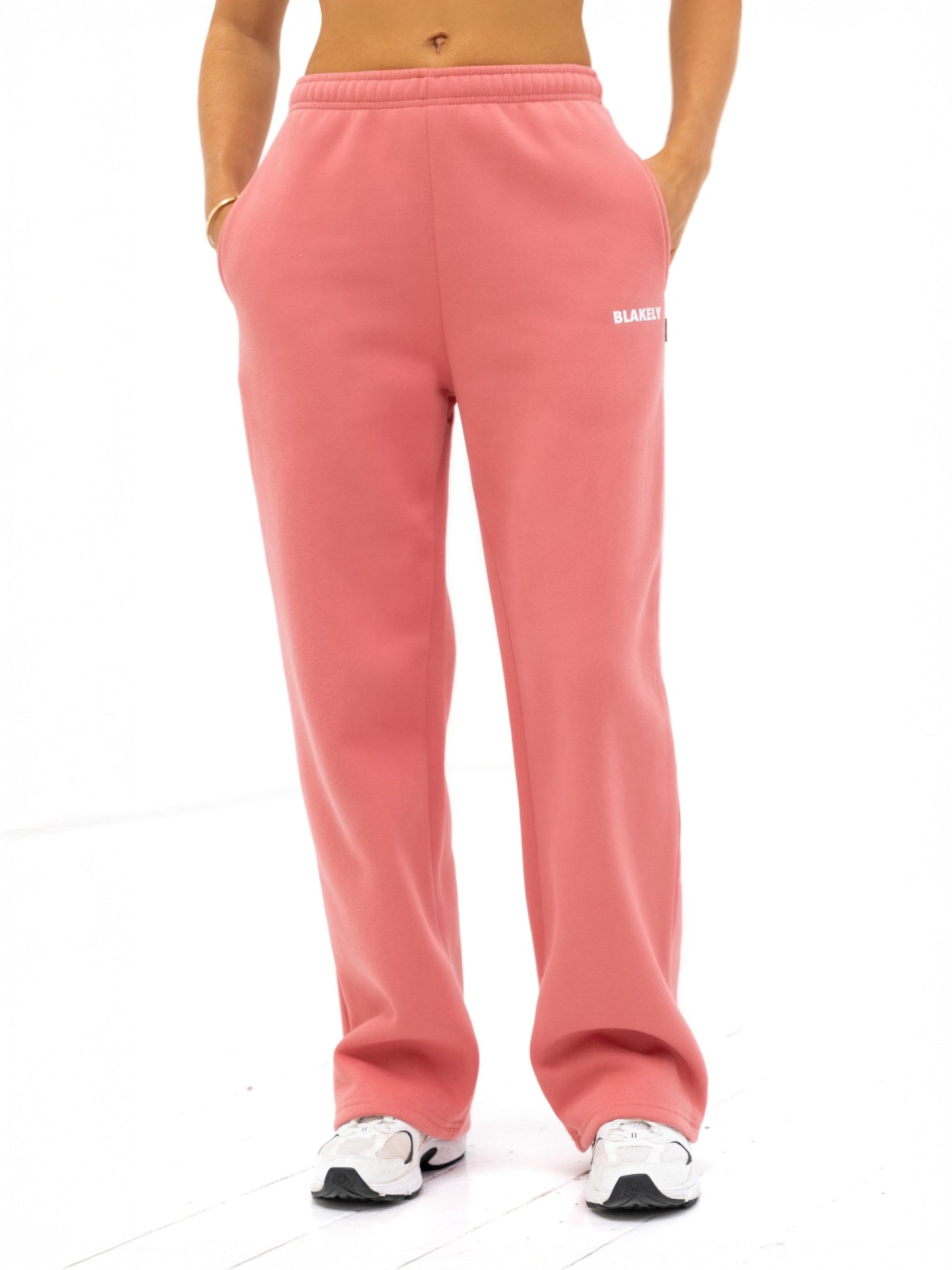 Amelie Wide Leg Sweatpants - Sunrise Coral